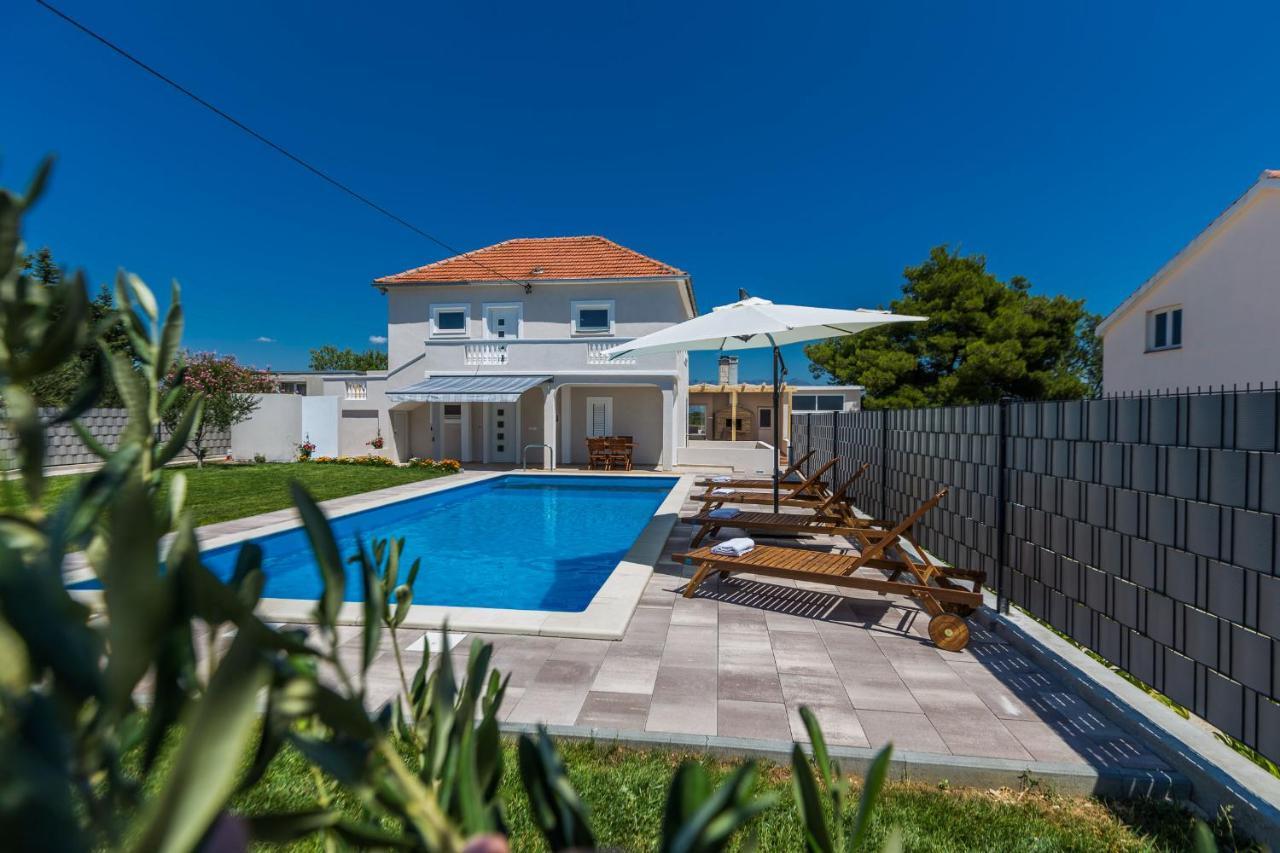 Kristina Holiday Home With Private Swimmingpool Visocane Buitenkant foto