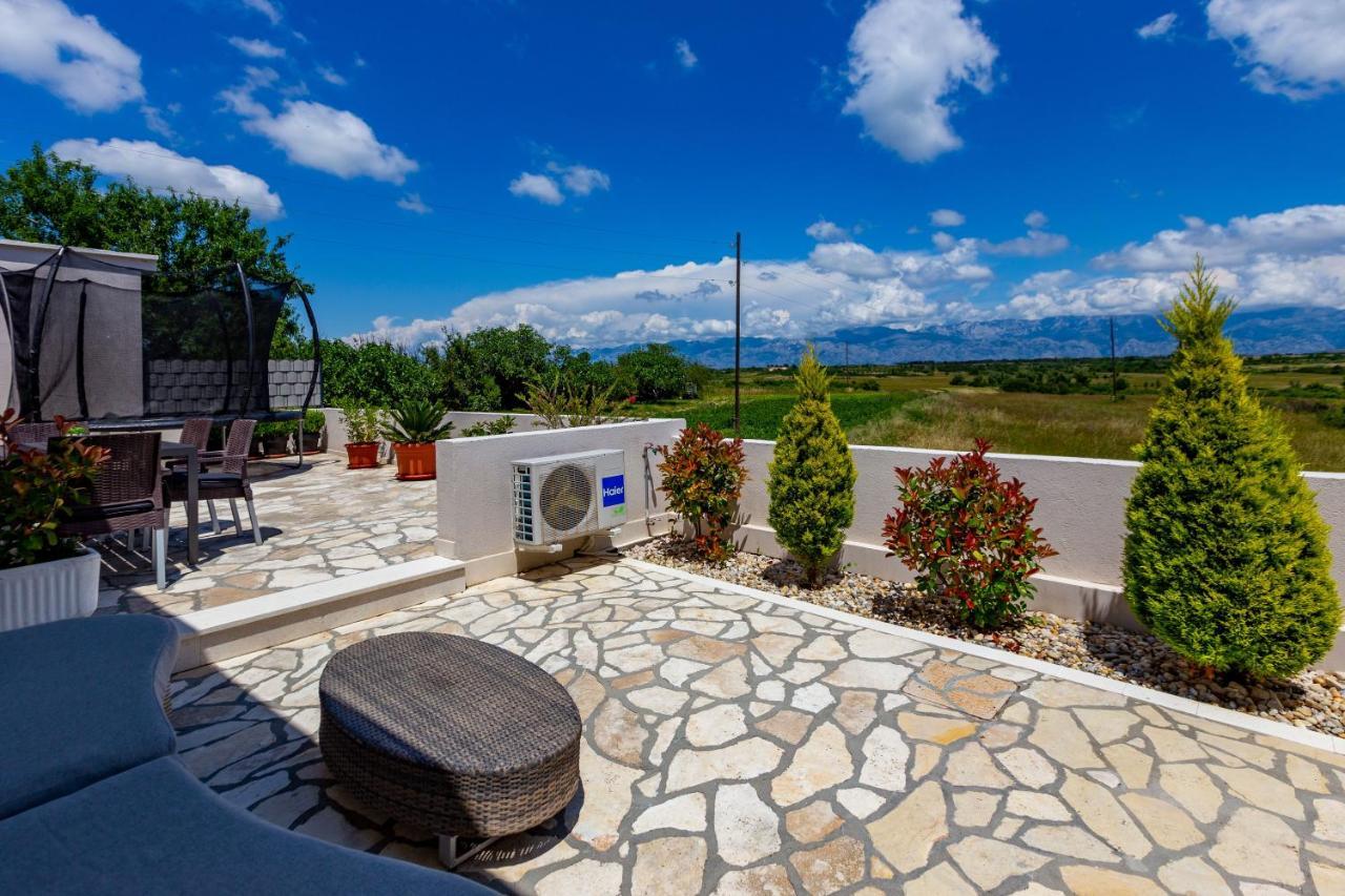 Kristina Holiday Home With Private Swimmingpool Visocane Buitenkant foto